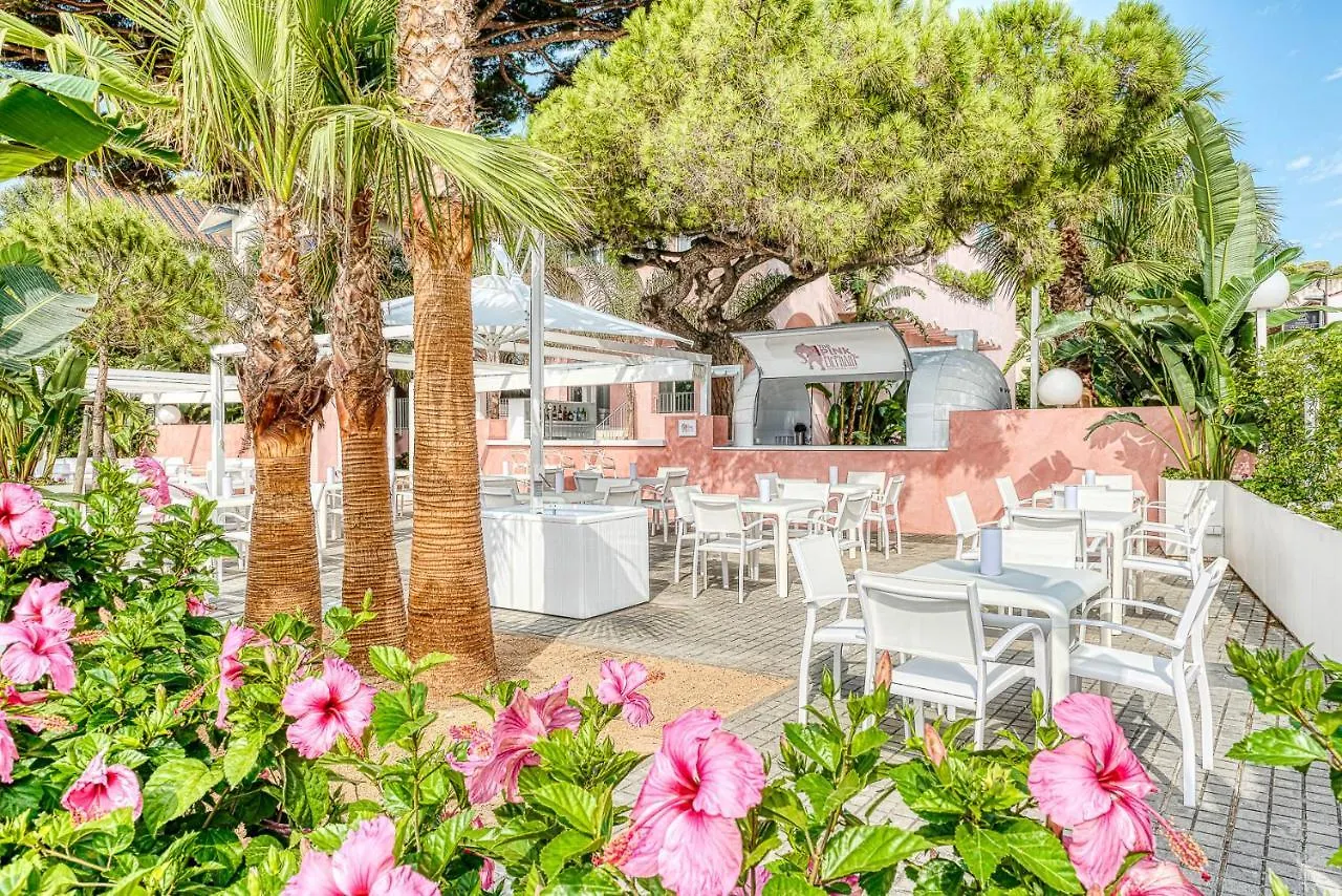 The Pink Elephant Hotel S'Agaro