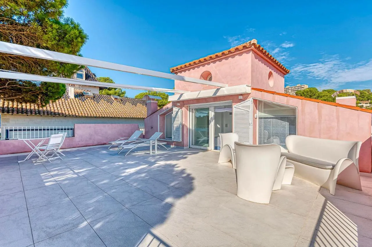 The Pink Elephant Hotel S'Agaro